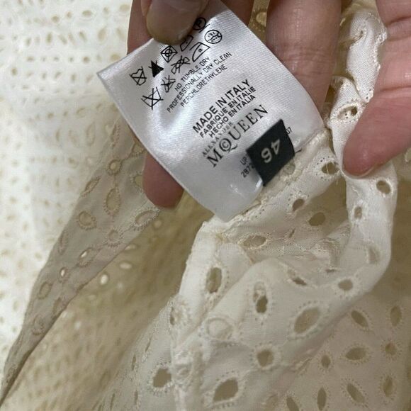 Alexander McQueen ivory eyelet cotton button down long sleeve blouse top US 10 - Picture 2 of 7